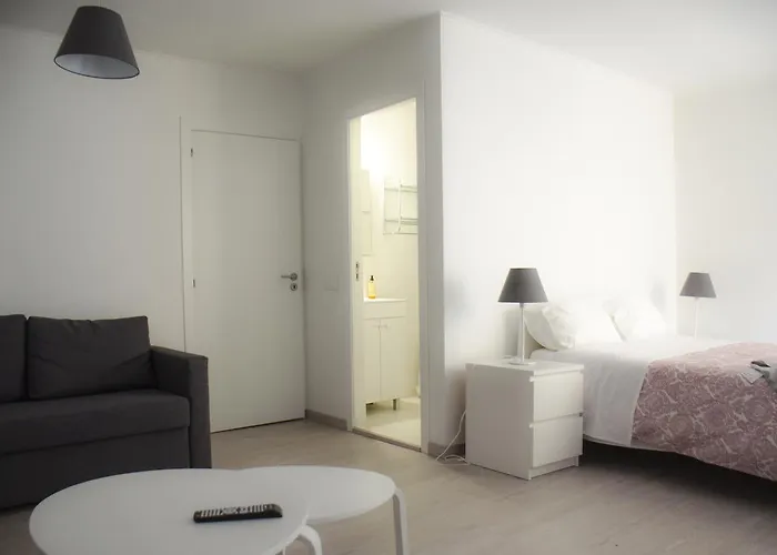 Alameda Guest House Rc